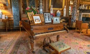 antique piano in stately home for family who wanted to buy a piano 